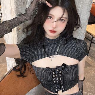 Set: Short-sleeve Cutout Lace-up Crop Top + Arm Sleeves Set Of 2 - Top & Arm Sleeves - Black - One Size