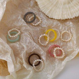 Set: Acrylic Ring + Freshwater Pearl Ring