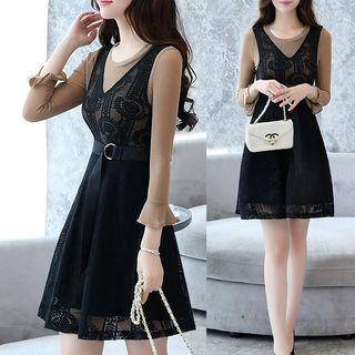 Set: 3/4-sleeve Top + Sleeveless Lace Dress
