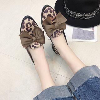 Bow Accent Pointy Loafers