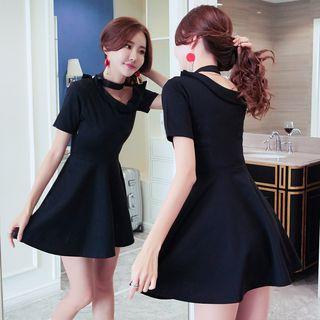 One Shoulder Short-sleeve A-line Dress