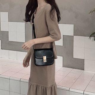 Ruffle Elbow-sleeve Midi Dress