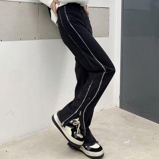 Frayed Zipped Straight Leg Jeans