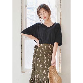 V-neck M Lange Elbow Sleeve T-shirt