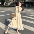 Flared-sleeve A-line Dress / Midi A-line Dress