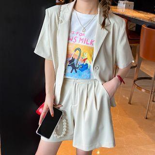 Set: Padded-shoulder Light Blazer + Straight-cut Dress Shorts