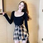 Set: Long-sleeve Contrast Trim T-shirt + Plaid Skort