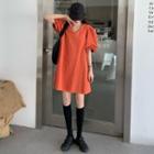 Plain V-neck Puff-sleeve Loose-fit Dress