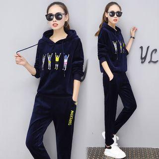 Set: Cartoon Embroidered Pullover + Sweatpants