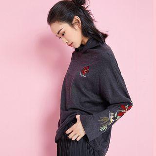 Flower Embroidered Turtleneck Long Sleeve T-shirt
