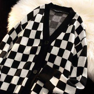 Long-sleeve V-neck Checkered Knit Cardigan