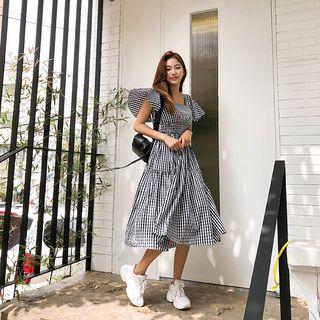 Flutter-sleeve Gathered Gingham Dress Black - One Size