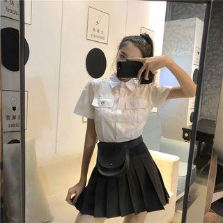 Short-sleeve Cat Applique Shirt / Pleated Mini Skirt
