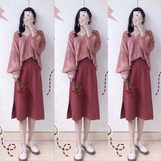 V-neck Sweater / Midi Skirt / Set
