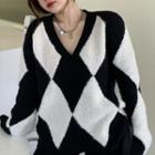 Argyle Print Sweater Black & White - One Size