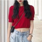 Cropped Short-sleeve T-shirt / Distressed Straight-cut Jeans