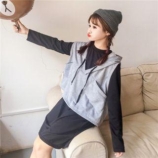 Set: Long-sleeve Sweatshirt + Sleeveless Hoodie
