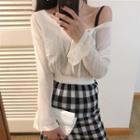 V-neck Long-sleeve Top / Plaid Fitted Skirt