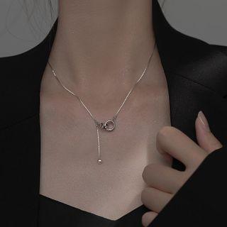 Interlocking Hoop Pendant Necklace Necklace - Silver - One Size