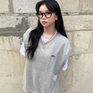 Embroidered Vest Gray - One Size