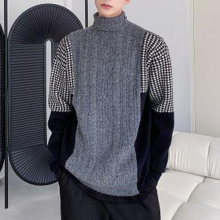 Panel Turtleneck Sweater Black - One Size