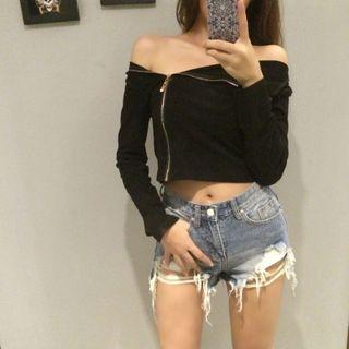 Long-sleeve Zip-up Cropped Top / Lace Camisole Top