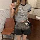 Short-sleeve Print Cropped T-shirt Gray - One Size