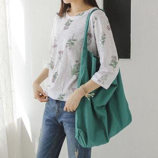 3/4-sleeve Flower Pattern T-shirt