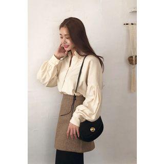 Balloon-sleeve Napped Blouse Ivory - One Size