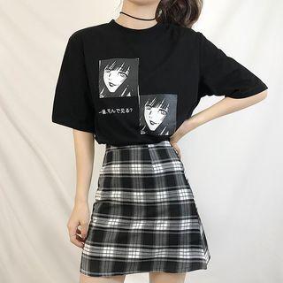 Printed Short-sleeve T-shirt / Check A-line Skirt