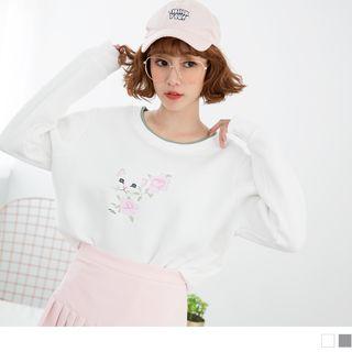 Contrast Neckline Embroidered Pullover