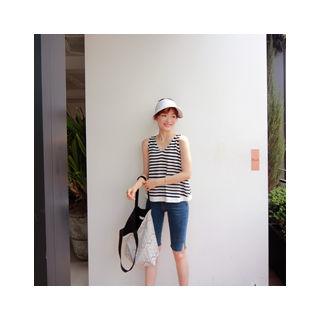 Sleeveless Stripe A-line Knit Top
