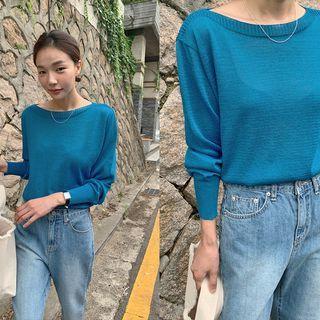 Boatneck Summer Knit Top