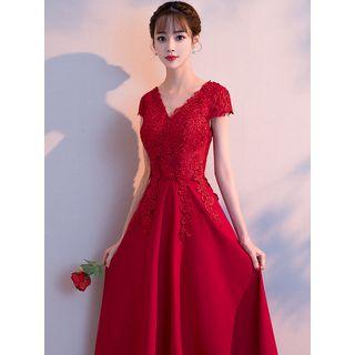 Cap Sleeve Lace Panel Evening Gown