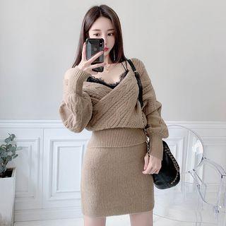 Set: Chunky Knit Sweater + Knit Pencil Skirt