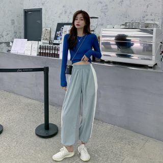 V-neck Long-sleeve T-shirt / Sweatpants
