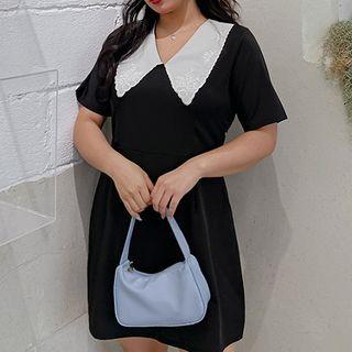 Short-sleeve Wide-collar A-line Mini Dress
