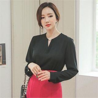 Faux-pearl Trim Cutaway-front Top