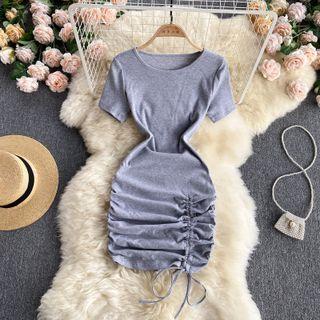 Plain Round-neck Short-sleeve Drawstring Dress