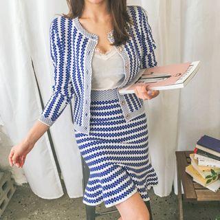 Set: Round-neck Buttoned Cardigan + Patterned Knit Mermaid Skirt