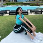 Short-sleeve Cropped T-shirt / Slit Hem Sweatpants