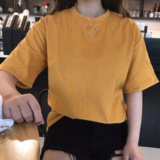 Elbow-sleeve Hoop-accent Top