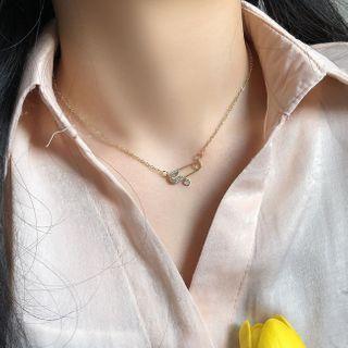 Rhinestone Safety Pin Pendant Necklace Gold - One Size