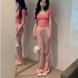 Short-sleeve Square Neck T-shirt / Drawstring Wide Leg Pants