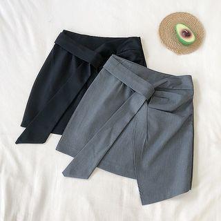 Zip-side Asymmetric Mini Skirt