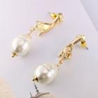 Faux Leather Alloy Hand Dangle Earring