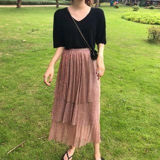 Plain Elbow Sleeve T-shirt / Layered Midi Skirt