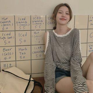 Cold-shoulder Striped T-shirt Stripes - Black & White - One Size
