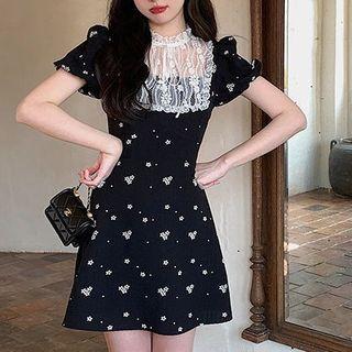 Puff-sleeve Floral Panel Lace Dress