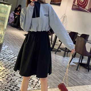 Long-sleeve Color Block Zip Placket Letter A-line Dress